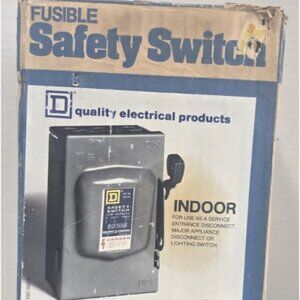 Square D D211N Fusible Safety Switch 30A 120/240V Indoor NEMA 1 Disconnect